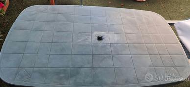 Tavolo ovale da giardino verde con 6 sedie