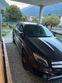 MERCEDES GLA 200d 4MATIC