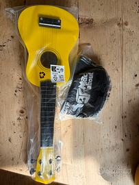 Ukulele soprano gialla