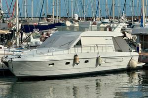 Ferretti 39 fly