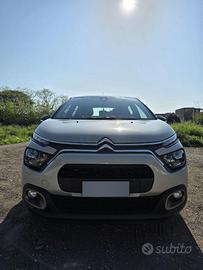 Come nuova 26000 km.