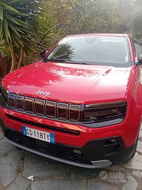 automobile  come  nuova