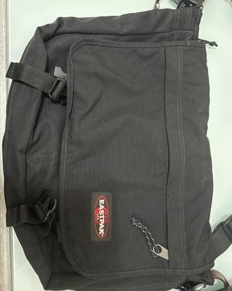 Borsa tracolla Eastpack originale nera