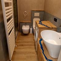 Elementi di arredo in legno pregiati