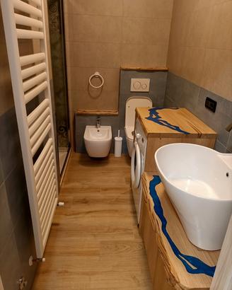 Elementi di arredo in legno pregiati