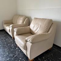 poltrona e divano in pelle Natuzzi