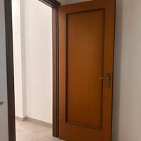 Porte interne in legno, complete