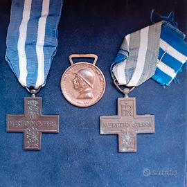 Croci al merito e medaglia guerra mondiale