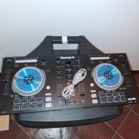 Console Numark Mixtrack PRO 3