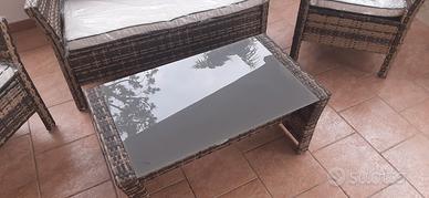 Salotto da giardino e veranda