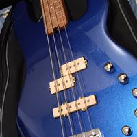 Basso elettrico 4 corde Charvel messicano