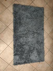 tappeto pelo medio blu