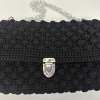 Borsa ricamata a mano 30€