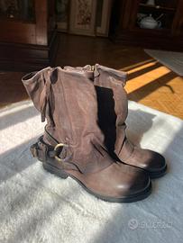 stivaletti donna vera pelle AS usati pochissimo 