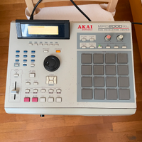 Akai MPC 2000 XL MPC2000XL MPC 2000XL con USB