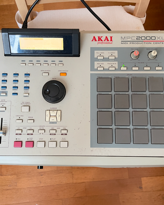 Akai MPC 2000 XL MPC2000XL MPC 2000XL con USB