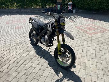 HM 50