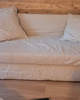 Divano letto matrimoniale