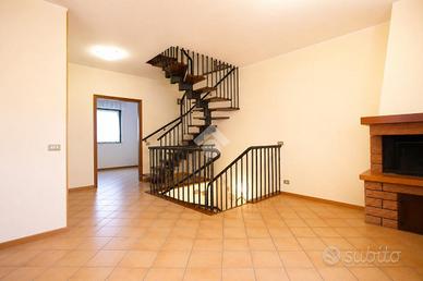 VILLA A SCHIERA A SALA BOLOGNESE
