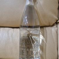  Armani bottiglie acqua frizzante armani 