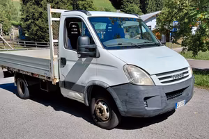 Iveco 35-12. 2300HPI