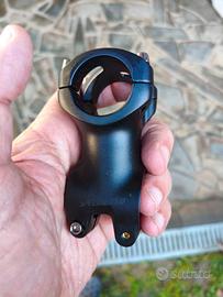 2 pipette,attacchi manubrio MTB, nuove