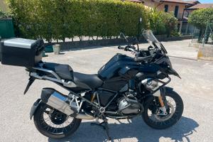 Bmw gs 1200 triple black