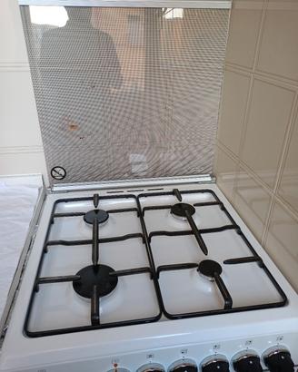 Forno elettrico a 5 fuochi