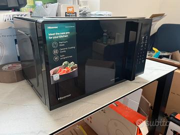 Microonde Hisense Nuovo (difetto estetico)