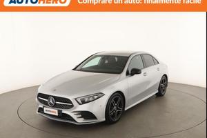 MERCEDES-BENZ A 200 XA62023