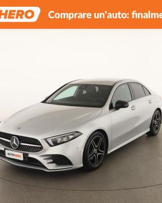 MERCEDES-BENZ A 200 XA62023