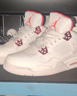 Air Jordan 4 Retro Metallic Red