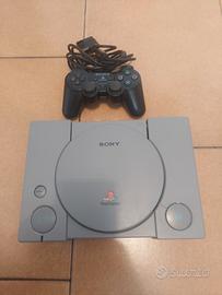 PLAYSTATION 1 PS1 CONSOLE SONY + CONTROLLER JOYPAD