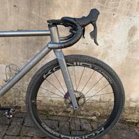 Gravel Bonetti in titanio 