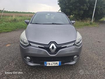 Renault Clio 1.5 dci (aziendale)