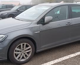 Golf 7.5 1.5 TGI DSG Executive 130cv