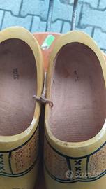 zoccoli olandese in legno 