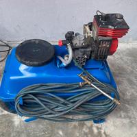 Pompa irroratrice carrellata