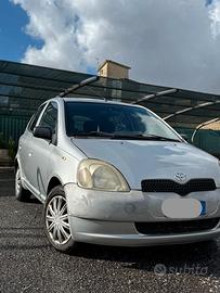 Toyota Yaris 1.0, 2001