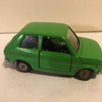 Mebetoys 1/43 fiat 126