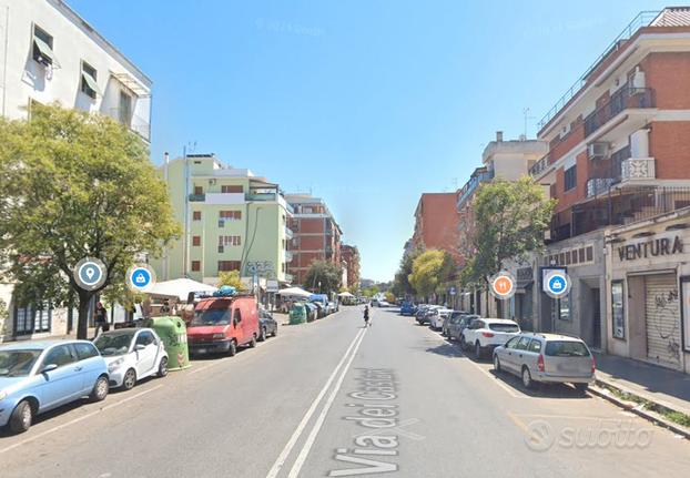 Centocelle posto letto in stanza ristrutturata