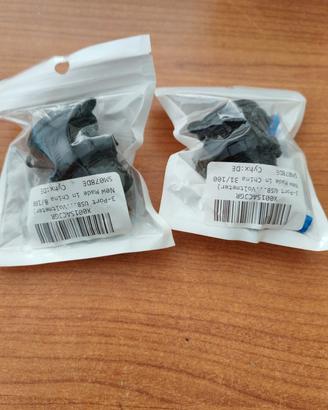 COPPIA Prese USB 12V/24V da Incasso con Voltmetro 