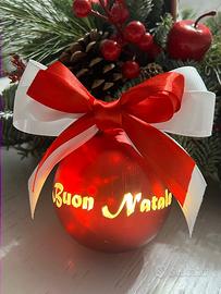 Pallina di natale luminosa