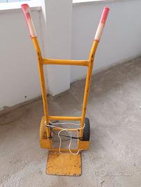 carrello porta pacchi