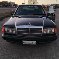 Mercedes-Benz 190E 2.0