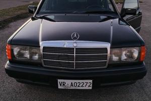 Mercedes-Benz 190E 2.0