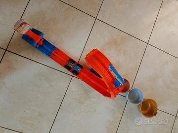 Pista Hot Wheels Monster Trucks + veicolo