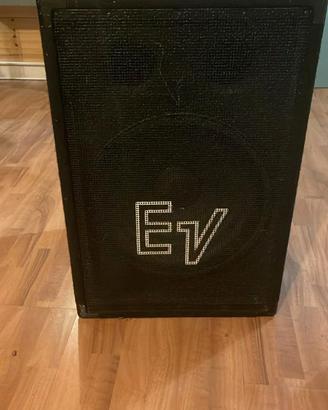 Coppia speaker e subwoofer EV e finale