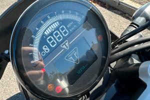 Triumph Trident 660