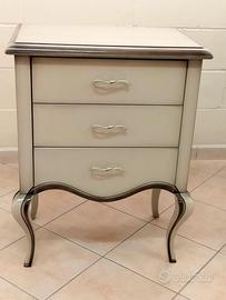 COMODINO 3 CASSETTI LACCATO TORTORA